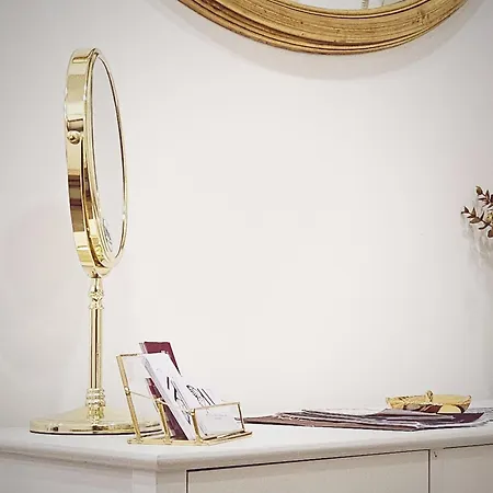 White Butterfly Neapol