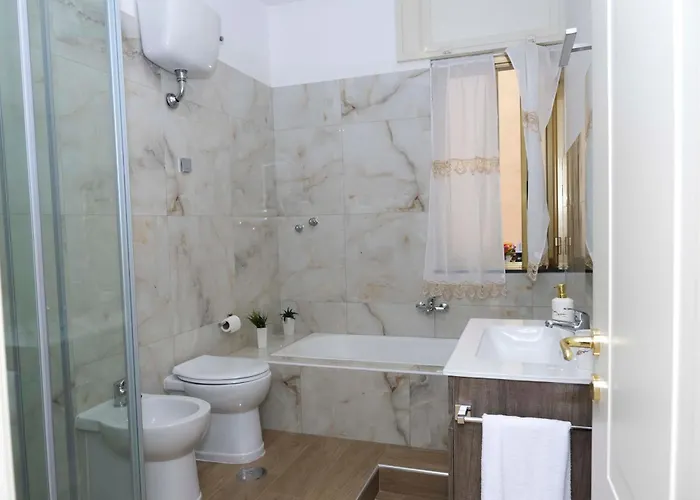 White Butterfly * Neapol