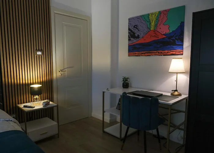 White Butterfly Apartament Neapol