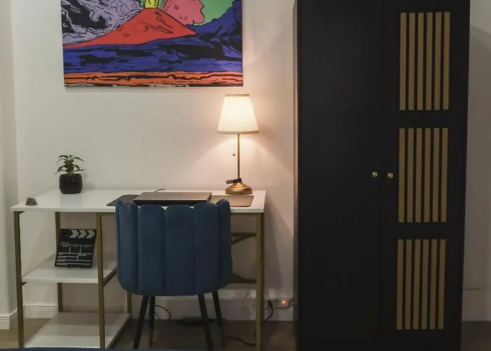 White Butterfly Neapol